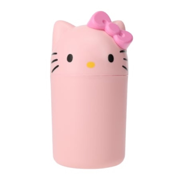 Hello Kitty Diffuser Humidifier - Picture 2 of 8